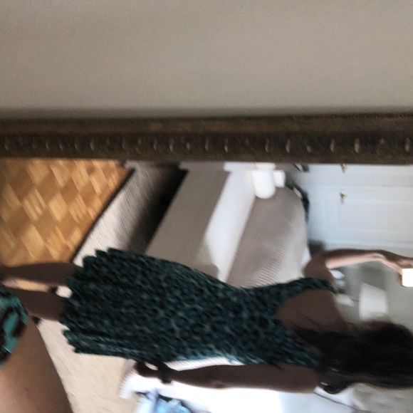 Diane Von Furstenberg Sleeveless Wrap Midi Dress in Turquoise Leopard Size 2 - Picture 2 of 5